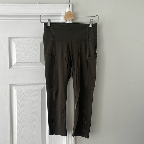 Lululemon Fast & Free Cropped Legging 19” - Picture 3 of 6